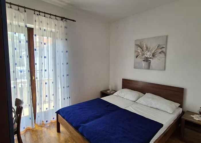 Villa Ela